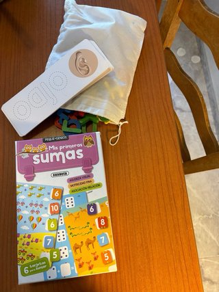 Juego educativo letras y tarjetas didácticas