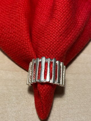 Anillo plateado bisutería