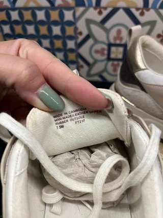Zapatillas Michael Kors Beige y Marrón