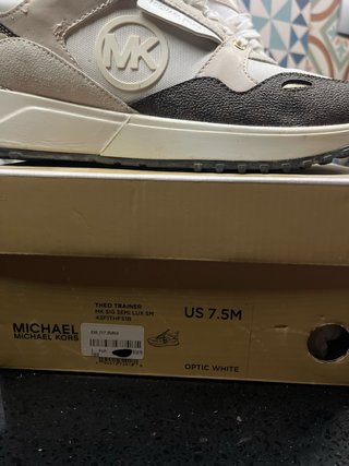 Zapatillas Michael Kors Beige y Marrón