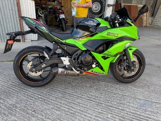 Kawasaki Ninja 650 2019 A2