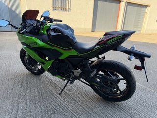 Kawasaki Ninja 650 2019 A2