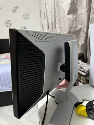 Monitor Dell para Teletrabajo u Oficina + regalo