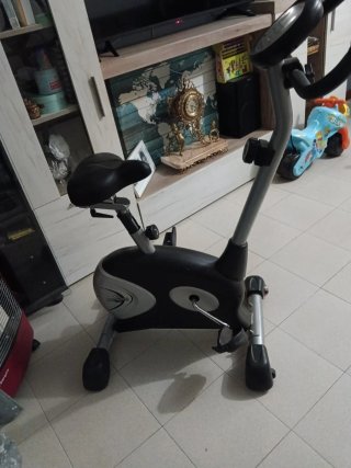 Bicicleta Estática Gimnasio