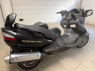 Suzuki Burgman 650 Executive Averiada