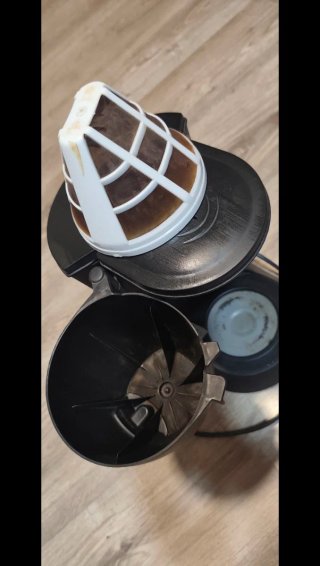 Cafetera de goteo negra.funciona perfectamente