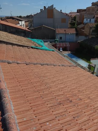 TEJADOS, CUBIERTAS Y PANEL SÁNDWICH