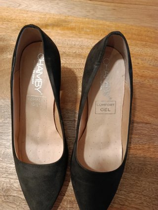 Zapatos de tacón ancho negros