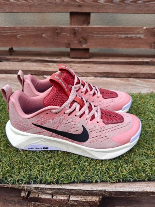Nike Wildhorse 10 Mujer Talla 39