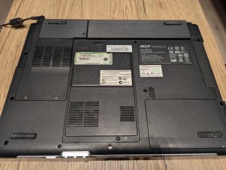 Portátil Acer Aspire 1692WLMI