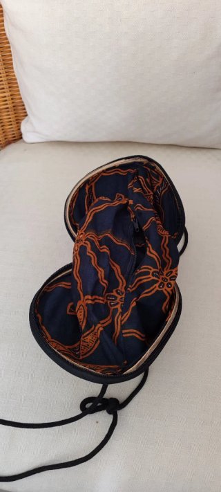 Bolso de coco con cremallera