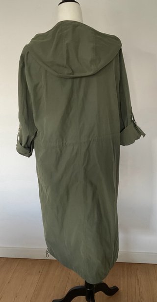 Trench verde militar Talla XS