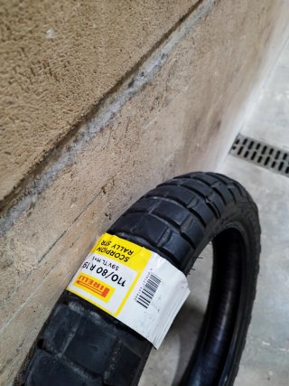 Pirelli Scorpion Rally STR 110/80/19
