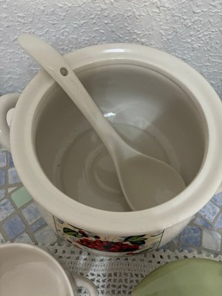 Nuovo set di ciotole per zuppa in ceramica da inaugurare