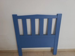 Cabecero de madera azul
