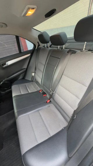 Mercedes-Benz Clase C220 automatico