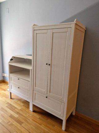 Cambiador y armario Ikea blanco