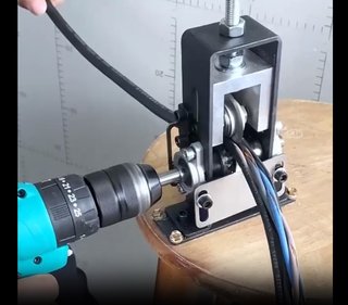 Máquina Pelacables Manual + Taladro