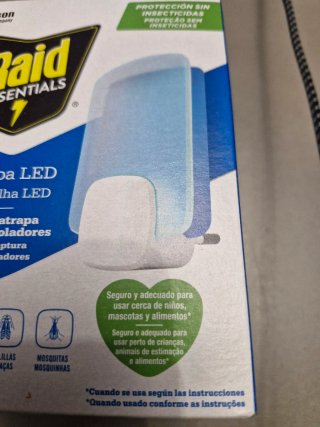 Raid Trampa LED Insectos Voladores