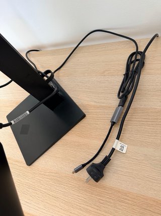 Monitor OMEN HP, 27 pulgadas QHD 165Hz como nueva