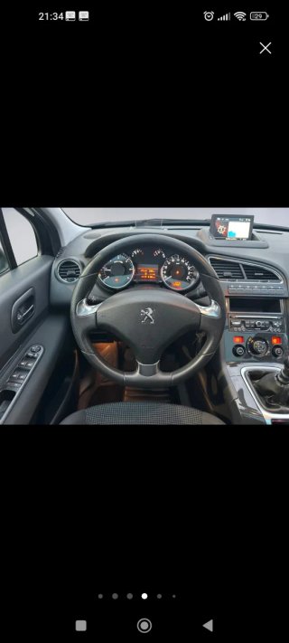 Peugeot 5008 2016