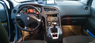 Peugeot 5008 2016