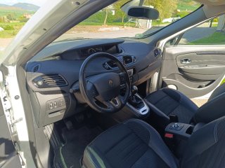 Renault Grand Scenic 2016