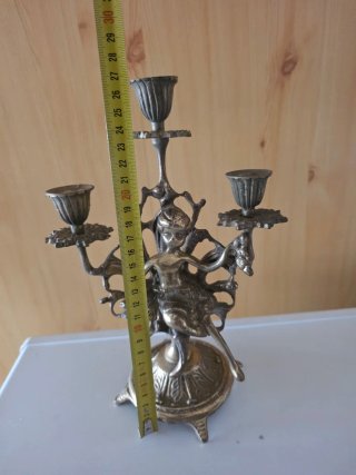 Candelabro antiguo figura niño bronce