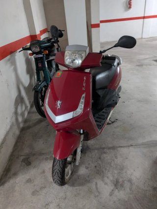 Peugeot Vivacity 49cc 2011