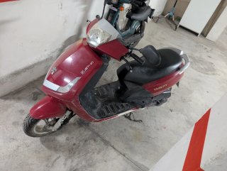 Peugeot Vivacity 49cc 2011