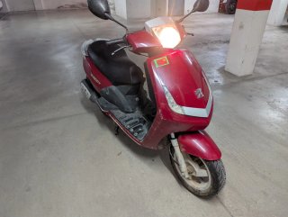 Peugeot Vivacity 49cc 2011