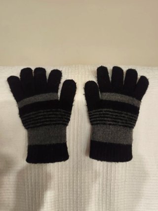 Guantes de lana a rayas