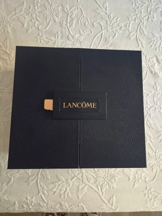 Caja joyero Lancôme rosa y otra en azul