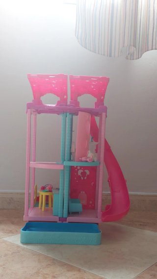 Casa de Chelsea (Hermana de Barbie) regalo peluche