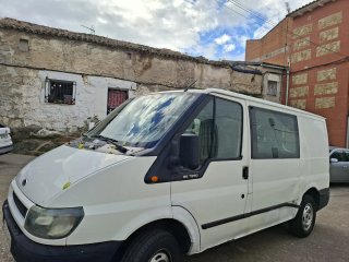 Ford E-Transit 2005