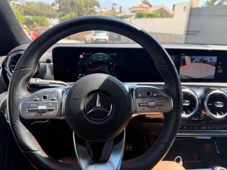 Mercedes CLA GARANTIA OFICIAL