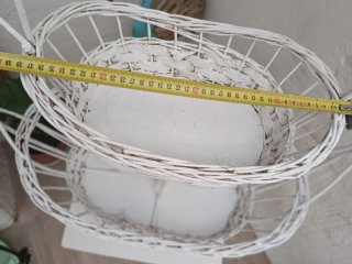 Cesta de mimbre blanca de 2 niveles