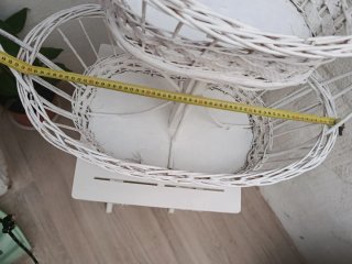 Cesta de mimbre blanca de 2 niveles