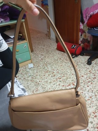 Bolso de mano beige