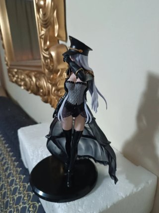 Figura anime 23cm adornos coleccionistas.