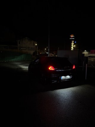 Opel Astra H GTC 1.9CDTI