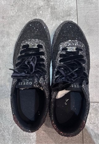 Zapatillas Guess Brillantes Talla 40