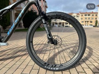 Giant Anthem SL1
