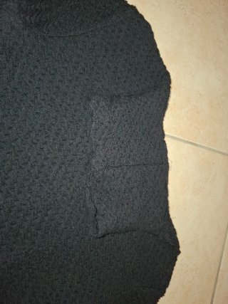 Abito corto nero con spacco