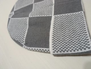 Gorro Louis Vuitton Gris y Blanco