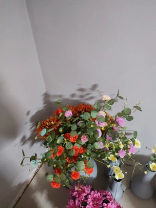 Flores artificiales decorativas