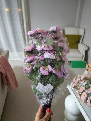 Flores artificiales decorativas