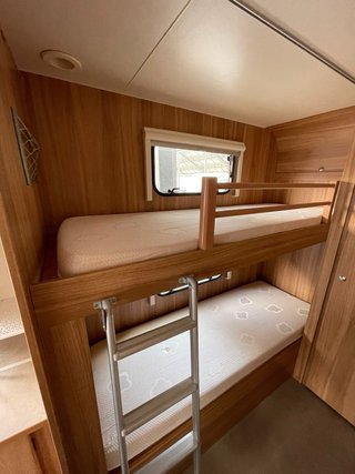 Sterckeman Starlett 420 CE 2017