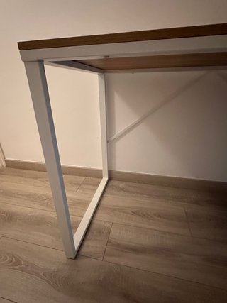 Escritorio Kave Home Madera y Metal