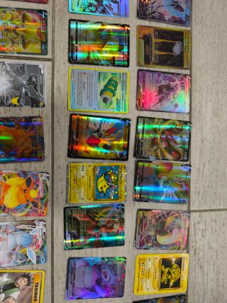 Colección Pokémon lote premium Charizard Pikachu V